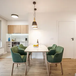 3* Aparthotel Marina Zoo